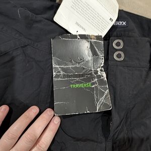 Arc'teryx Black Traverse Pants